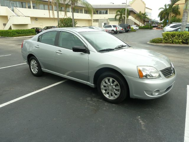 Mitsubishi Galant 2008 photo 2