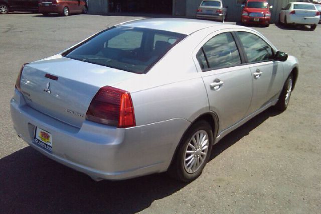 Mitsubishi Galant 2008 photo 1