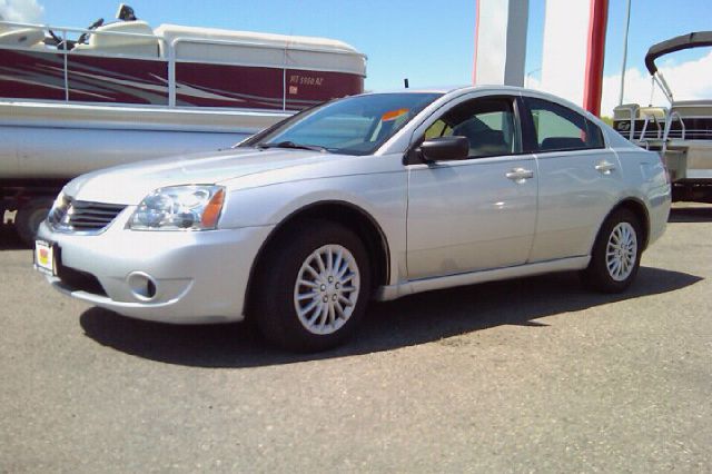 Mitsubishi Galant 2008 photo 11