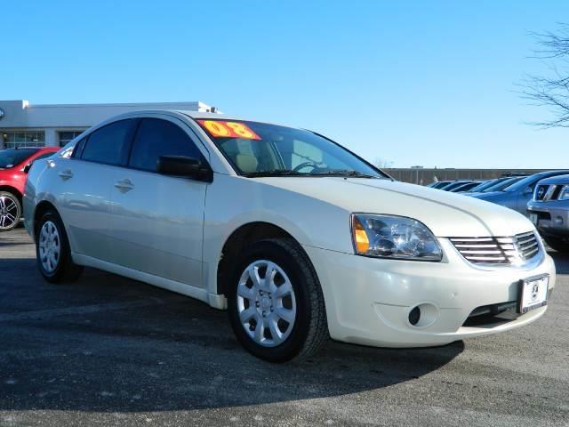 Mitsubishi Galant 2008 photo 2