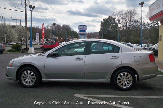 Mitsubishi Galant 2009 photo 3