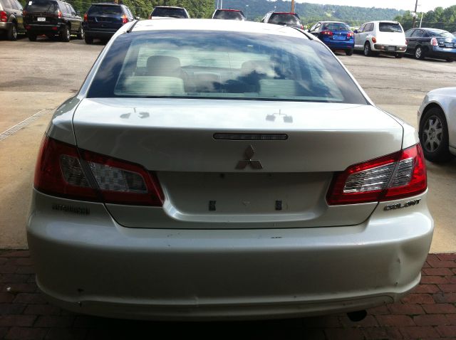 Mitsubishi Galant 2009 photo 3