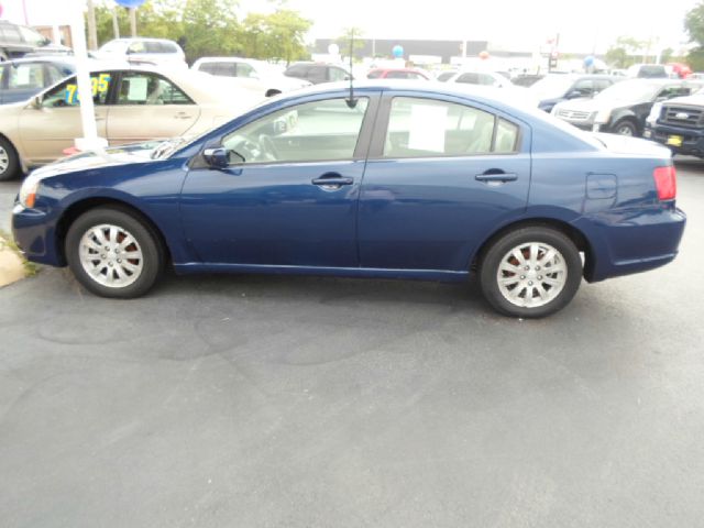 Mitsubishi Galant 2009 photo 4