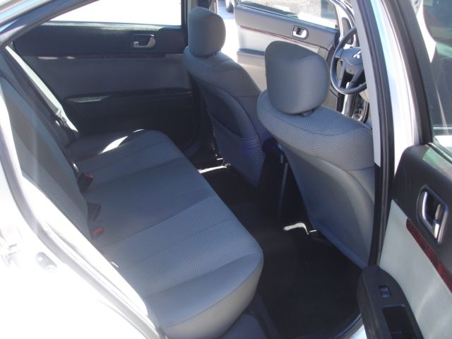 Mitsubishi Galant 2009 photo 4