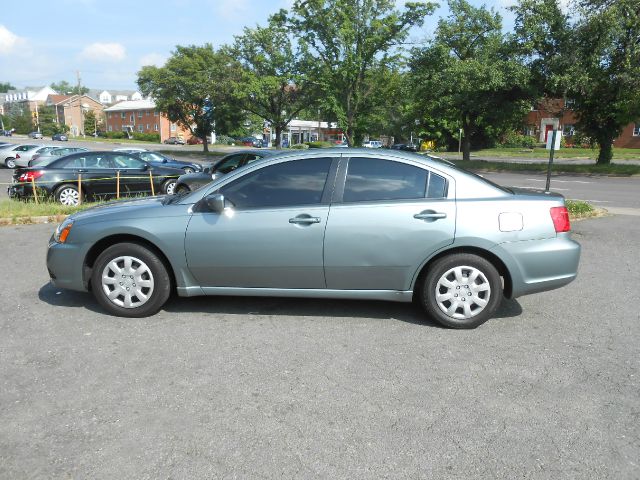 Mitsubishi Galant 2009 photo 11