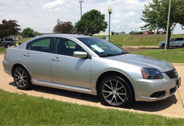 Mitsubishi Galant 2009 photo 4