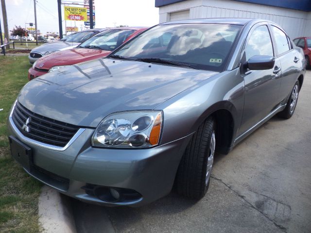 Mitsubishi Galant 2009 photo 1