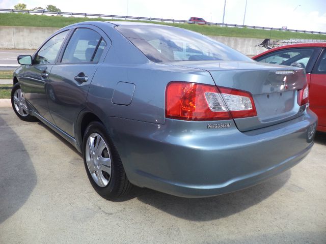 Mitsubishi Galant 2009 photo 3