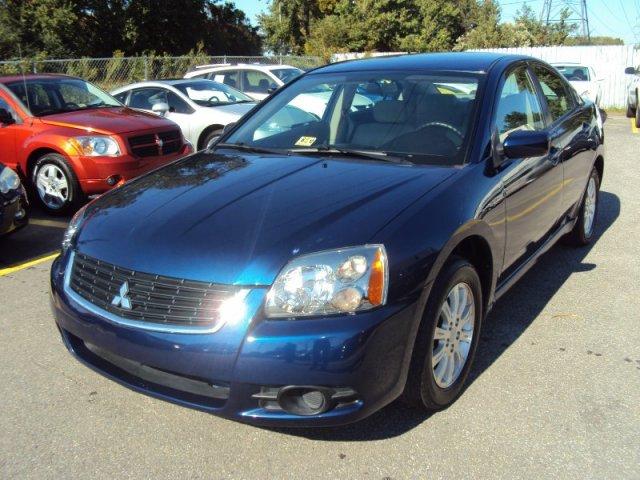 Mitsubishi Galant 2009 photo 2