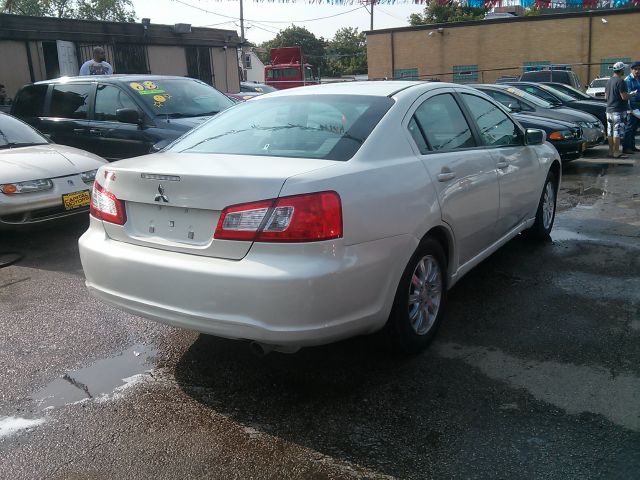 Mitsubishi Galant 2009 photo 7