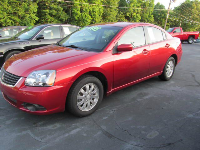 Mitsubishi Galant 2009 photo 2