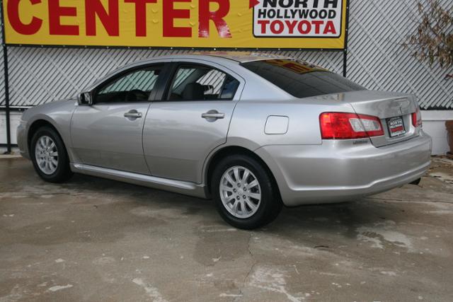 Mitsubishi Galant 2010 photo 3