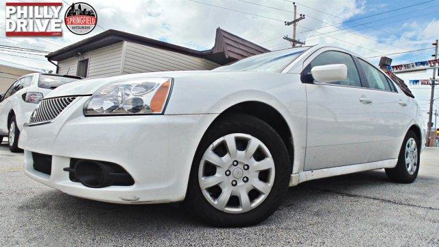 Mitsubishi Galant 2012 photo 1