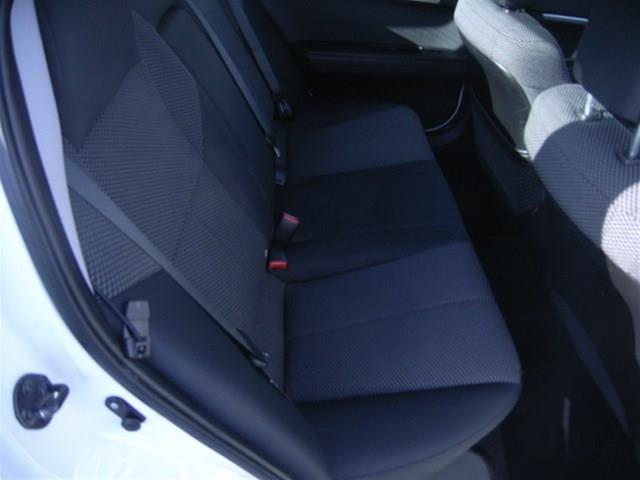 Mitsubishi Galant 2012 photo 12