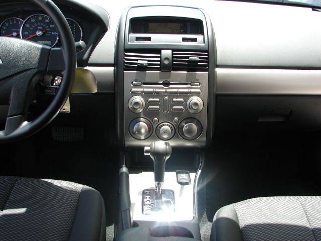 Mitsubishi Galant 2012 photo 1