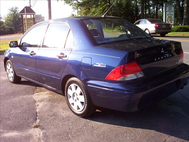 Mitsubishi Lancer 2002 photo 1