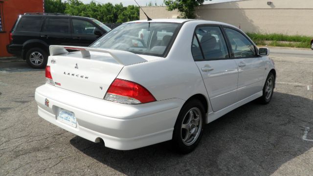 Mitsubishi Lancer 2002 photo 14