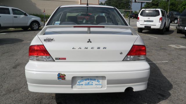 Mitsubishi Lancer 2002 photo 25