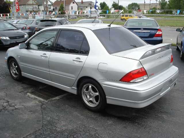 Mitsubishi Lancer 2002 photo 6