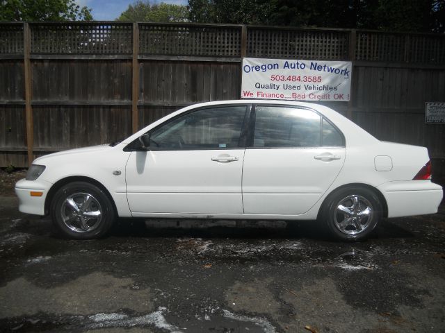 Mitsubishi Lancer LW2 Sedan