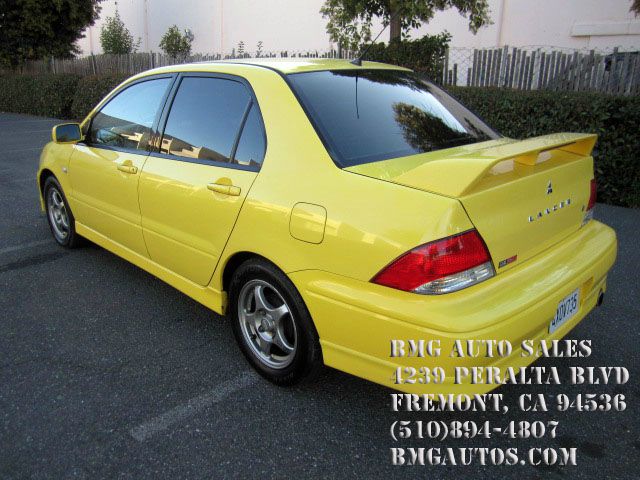 Mitsubishi Lancer 2002 photo 1