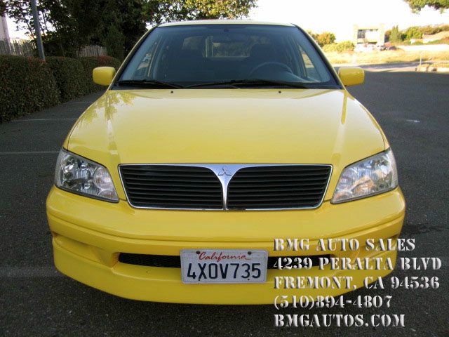 Mitsubishi Lancer 2002 photo 2