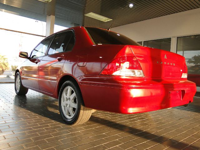 Mitsubishi Lancer 2002 photo 16