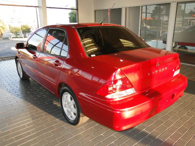 Mitsubishi Lancer 2002 photo 24