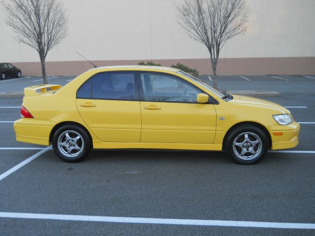 Mitsubishi Lancer 2002 photo 4