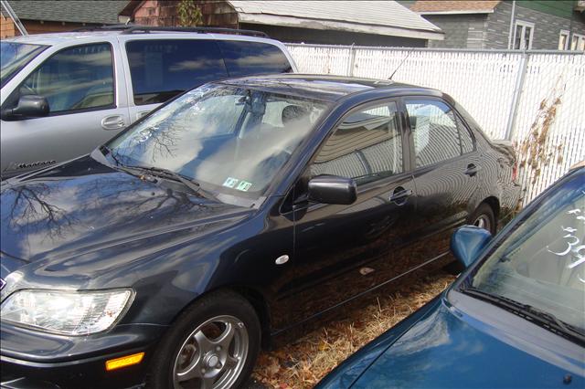 Mitsubishi Lancer SE 4WD AWD SUV Sedan