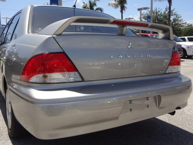 Mitsubishi Lancer 2003 photo 3