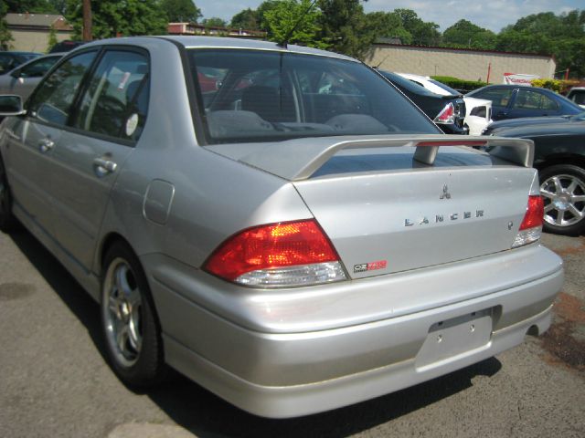 Mitsubishi Lancer LE 2WD 7-pass Sedan