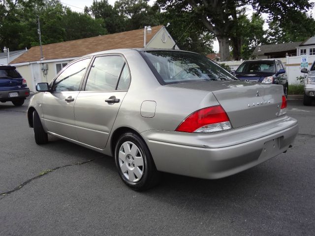 Mitsubishi Lancer 2003 photo 1