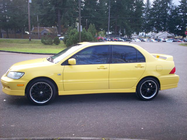 Mitsubishi Lancer 2003 photo 3