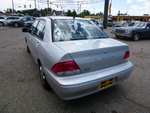 Mitsubishi Lancer Unknown Sedan