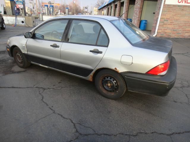 Mitsubishi Lancer 2003 photo 4