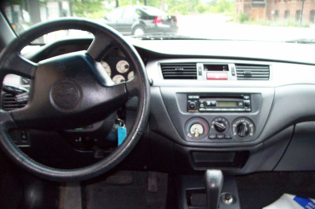 Mitsubishi Lancer LE 2WD 7-pass Sedan