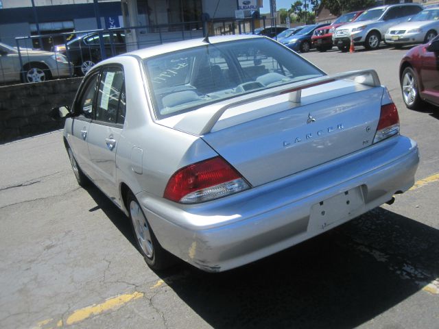 Mitsubishi Lancer 2003 photo 2