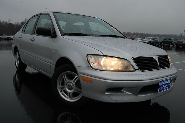 Mitsubishi Lancer 2003 photo 1