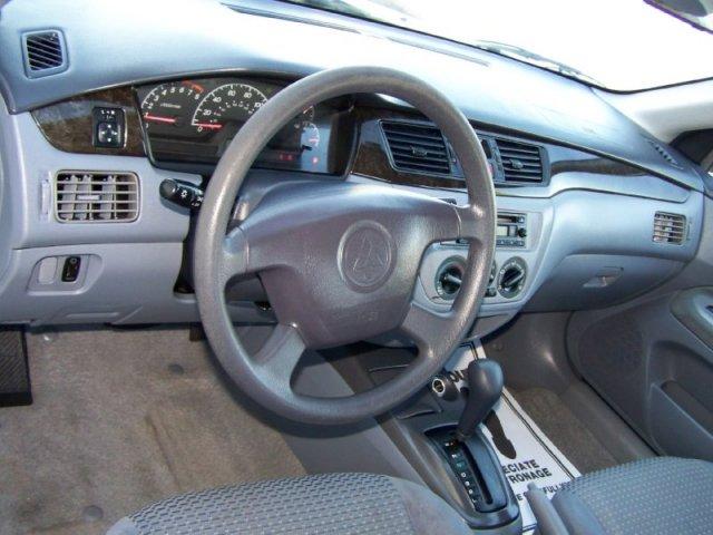 Mitsubishi Lancer 2003 photo 4