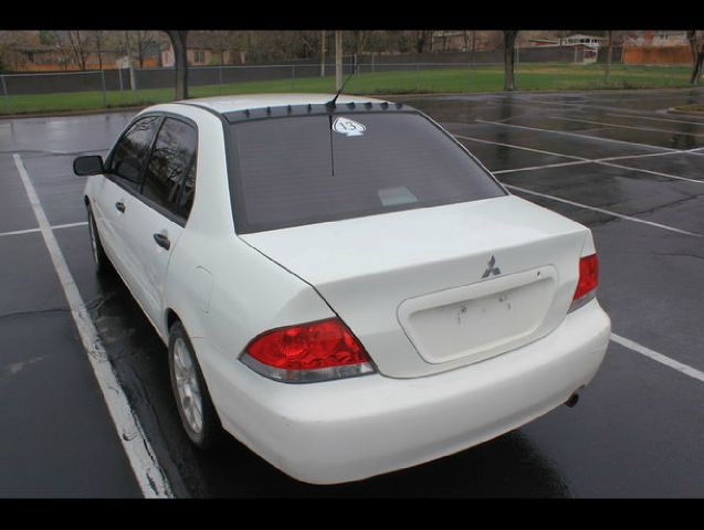 Mitsubishi Lancer 2004 photo 1