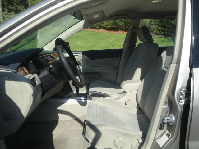 Mitsubishi Lancer 2004 photo 18