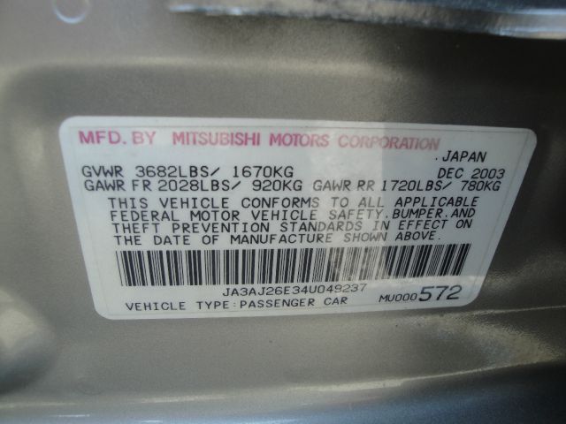 Mitsubishi Lancer 2004 photo 2