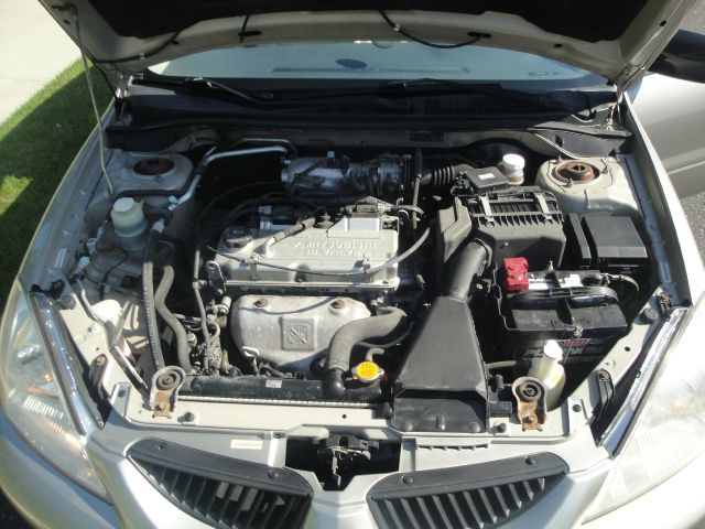 Mitsubishi Lancer 2004 photo 4