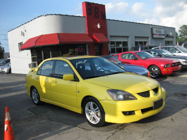 Mitsubishi Lancer 2004 photo 4