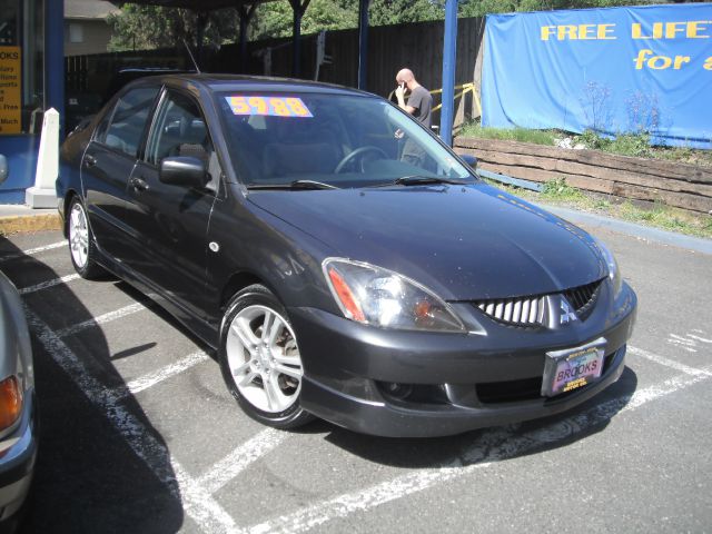 Mitsubishi Lancer 2004 photo 1