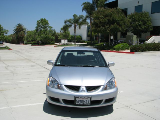 Mitsubishi Lancer 2005 photo 10