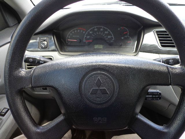 Mitsubishi Lancer 2005 photo 11