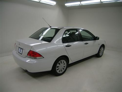 Mitsubishi Lancer 2007 photo 2