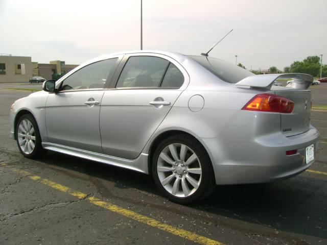 Mitsubishi Lancer 2008 photo 2